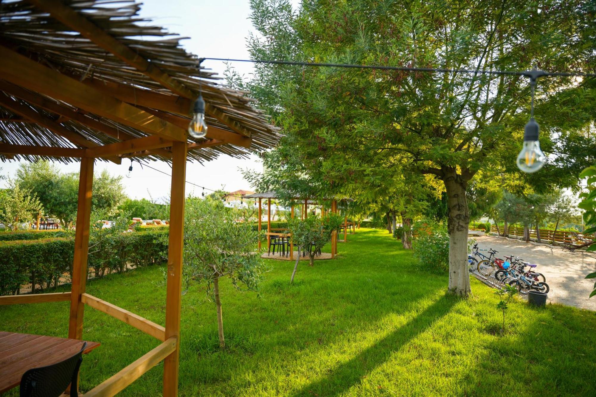 Paradise Laguna Vain Lezhë Екстериор снимка