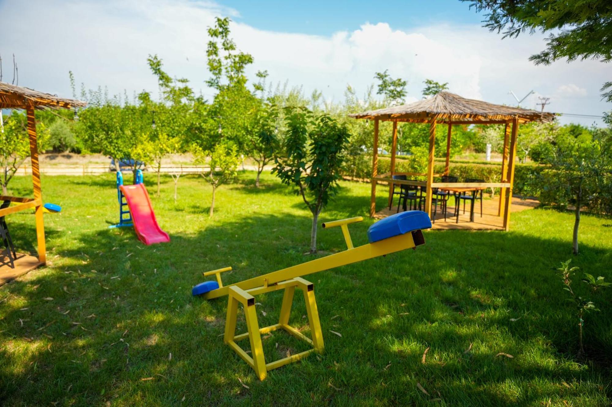 Paradise Laguna Vain Lezhë Екстериор снимка