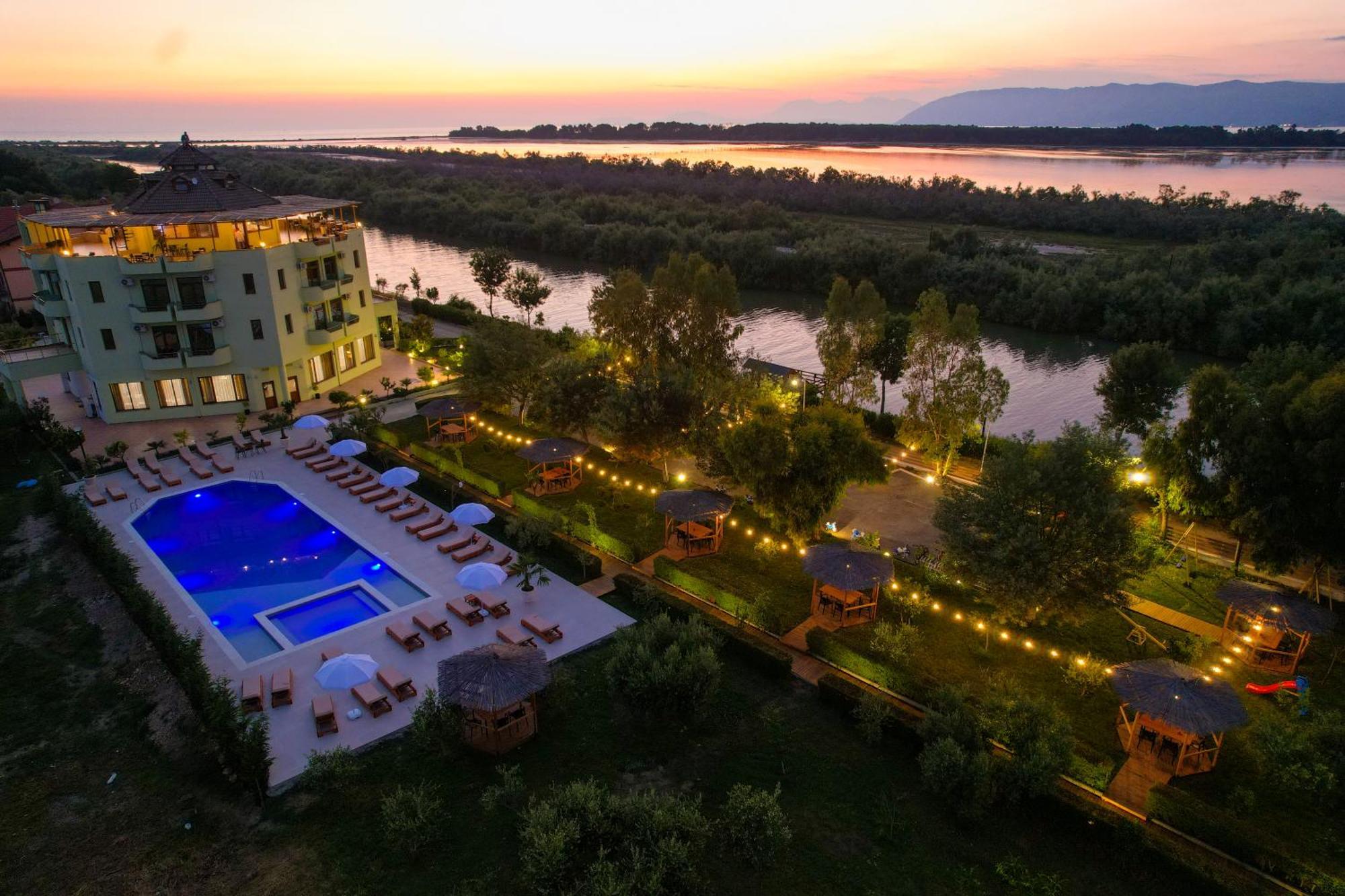 Paradise Laguna Vain Lezhë Екстериор снимка