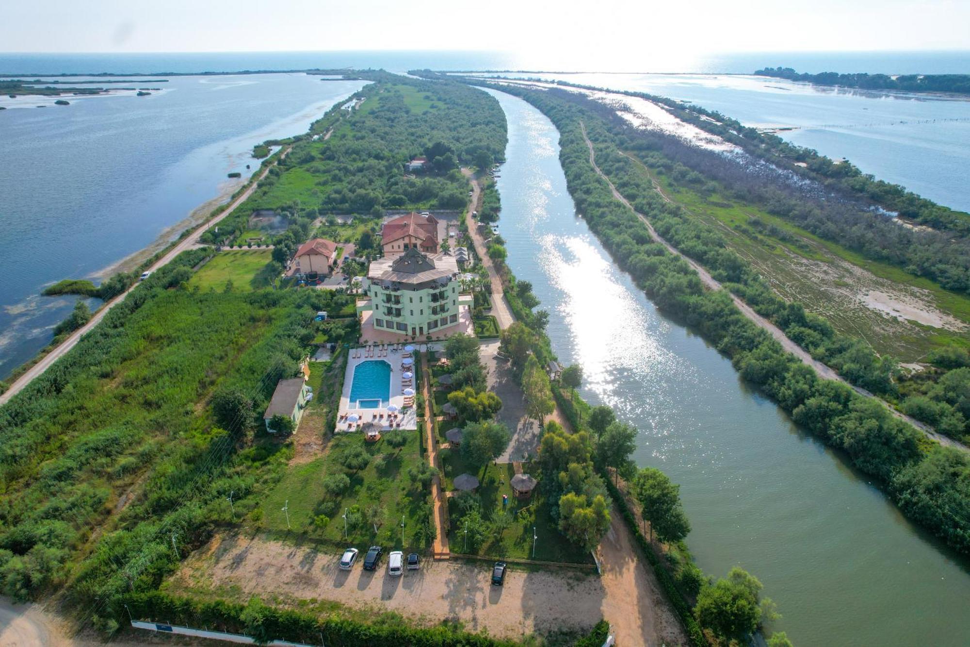 Paradise Laguna Vain Lezhë Екстериор снимка
